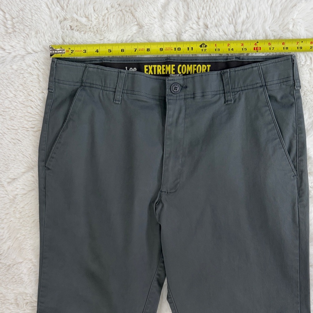 Lee Extreme Comfort Straight Fit,Size,38x32 in Black and Gray (2 Pack) - Picture 15 of 17